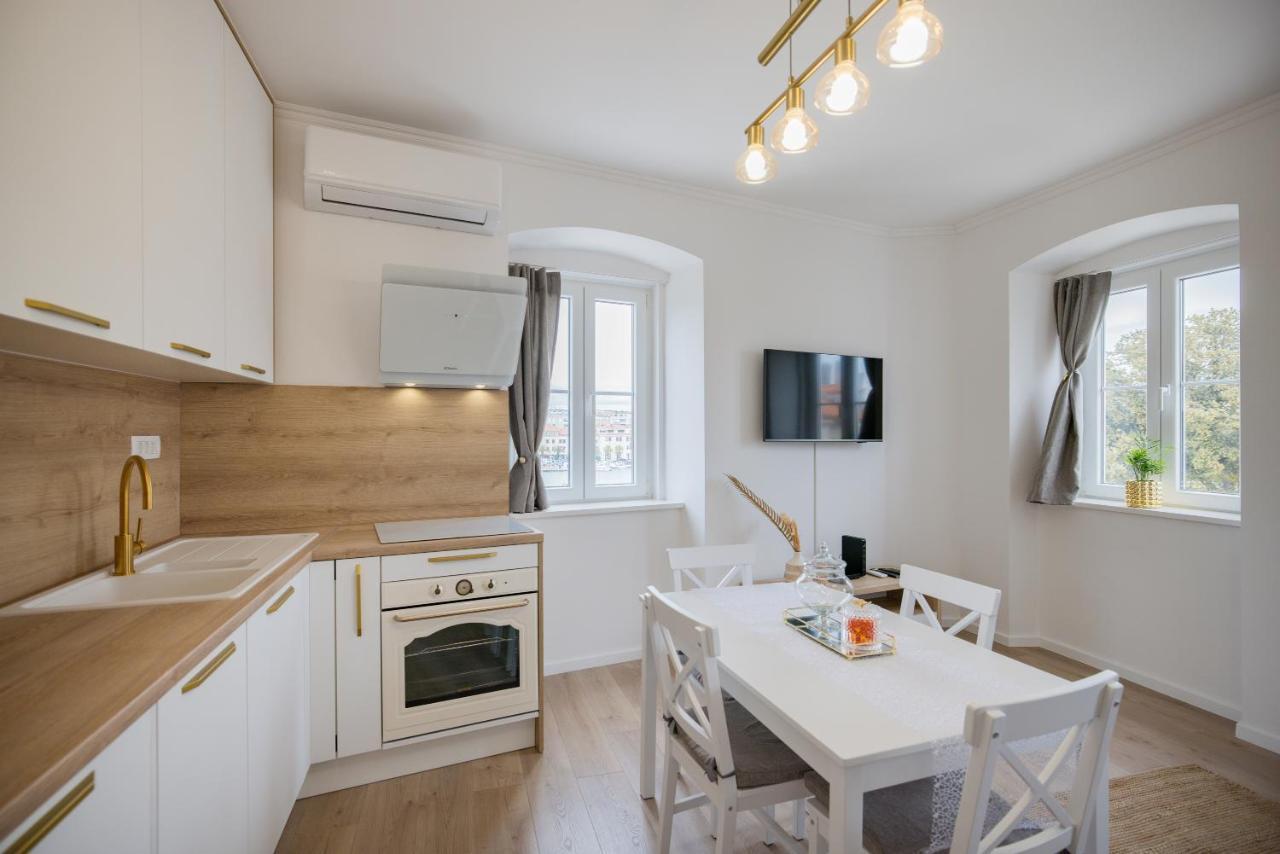 Sea Gate Apartment ザダル エクステリア 写真